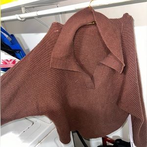 BROWN WOMENS SOFT SWEATER SIZE LARGE